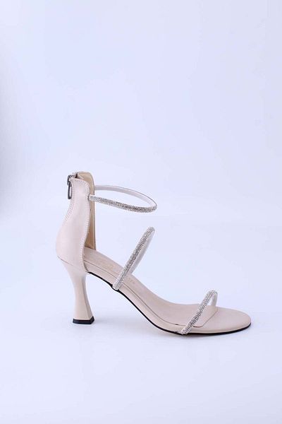 eformoda by emre yılmaz Zece pantofi clasici cu toc pentru femei 4951