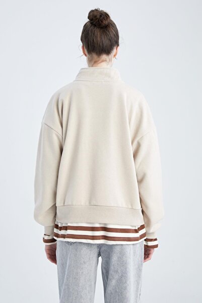 DeFacto Regular Fit Sweatshirt