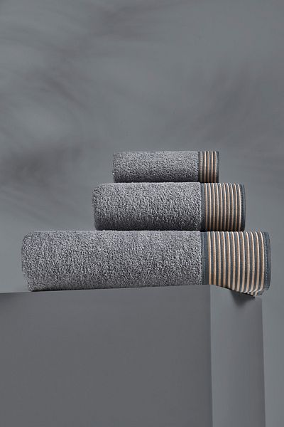 TABEA HOME Anthracite Karlina Model 3-Piece Bathroom Set