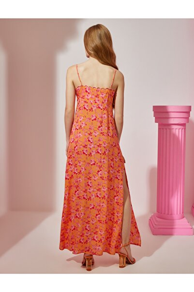 Koton Askılı V Yaka Yırtmaçlı Uzun Elbise