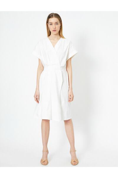 Koton Γυναικείο φόρεμα με λαιμόκοψη V