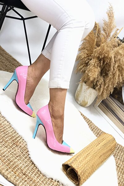 Leyla Yıldız بونيبون خنجر مغلق