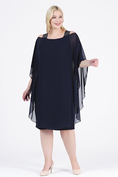 Oktay Sağlam Şifon Askılı Omuzları Taşlı Krep Lacivert Renk Büyük Beden Abiye...