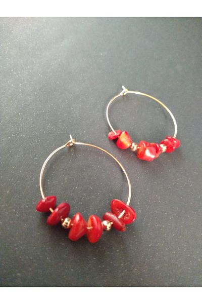 BalıkHediyelik Women's Coral Jewelled Hoop Earrings