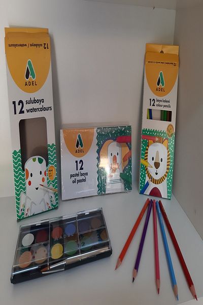 Adel Painting Set