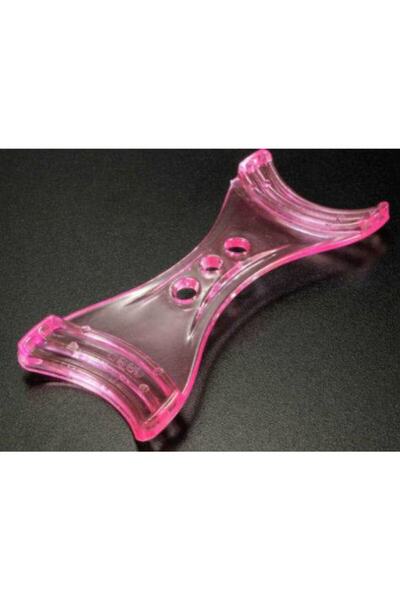 Carneil Шаблон за лесно нанасяне на очна линия