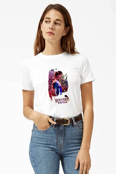 QIVI Stranger Things će postati pozadina za žensku belu majicu