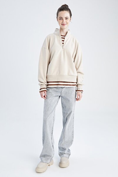 DeFacto Regular Fit Sweatshirt