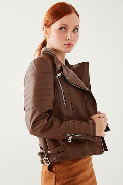 MEECY Damen-Lederjacke mit braunen Ärmeln und detaillierten Details