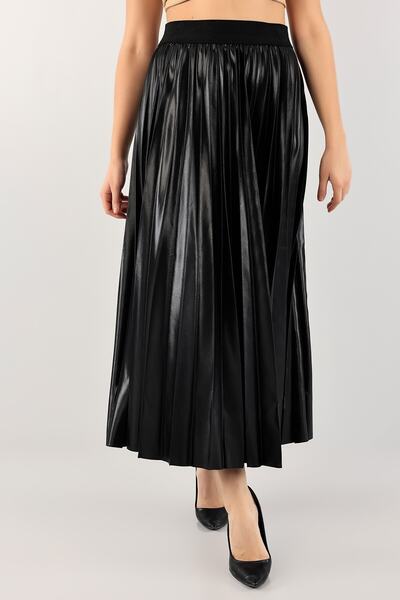 Coconat Women's Black Pleated Leather Look Skirt