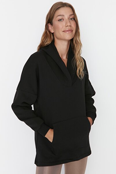 Trendyol Collection Černá pletená sportovní mikina se širokým střihem a kapucí TWOAW23SW00459