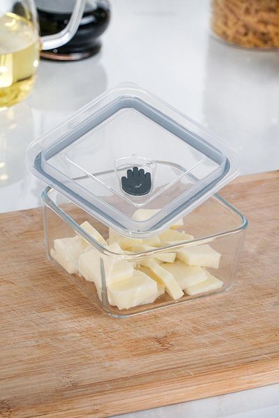 ACAR Olivya 0.45 Lt Vacuumed square Glass storage Container