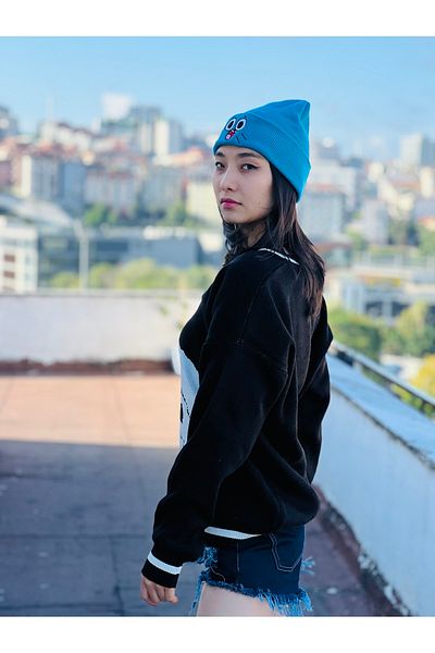 HemenALbence Unisex Blue Gumball Embroidered Design Beret