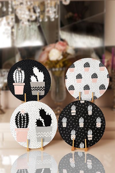 Realhomes 4-Piece Black and White Floor Cactus Drawing Placemat & Supla