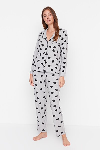 Trendyol Collection Pyjama - Grau - Herz