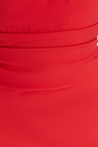 Trendyol Collection Piros testhezálló szőtt estélyi ruha TPRSS21EL1492