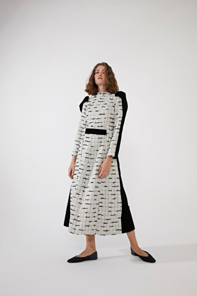 Qui Prive Kadife Elbise