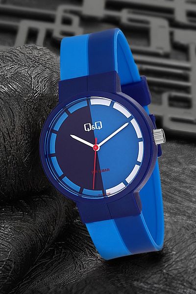 Q&Q Silicone Women's Wristwatch Pvs14