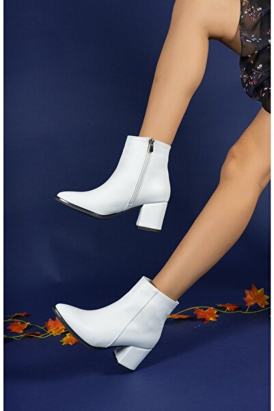 Riccon Fehér bőrű női csizma 0012893s