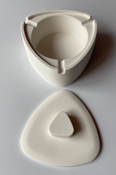 sin istanbul Concrete Ash Tray with Lid White