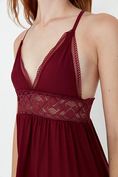 Trendyol Collection Wiskozowa dzianinowa bordowa koronkowa koszula nocna - ramiączka z liny, detale z tyłu THMSS20GC0014