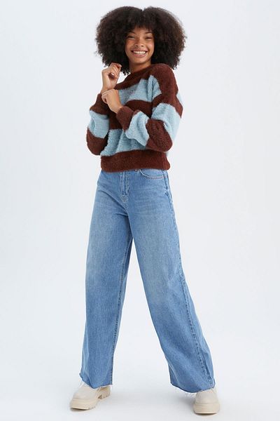 DeFacto Regular Fit Color Block Sweater