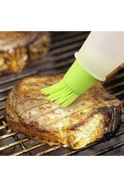 Buffer Oiling Saucing Egg Spreading Brush with Soft Silicone Chamber
