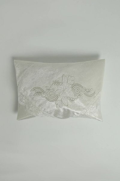 Fatih French Lace Velvet Bundle - Ecru