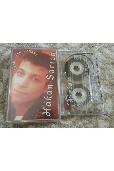 Boz Müzik هاكان ساريكا الآن وقت كامل لطباعة الزجاج