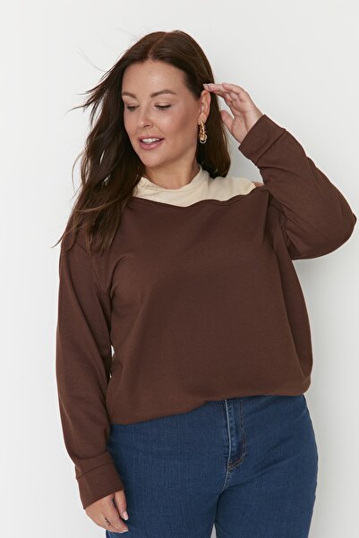 Trendyol Curve Nagy méretű fekete vékony kötött pulóver - nyakú, vállrészlet TBBAW23AO00020