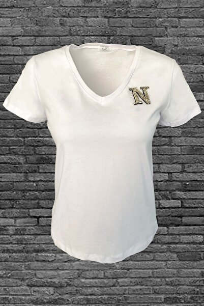 GZ Design Silver 'n' Letter Embroidered V-collar White T-shirt