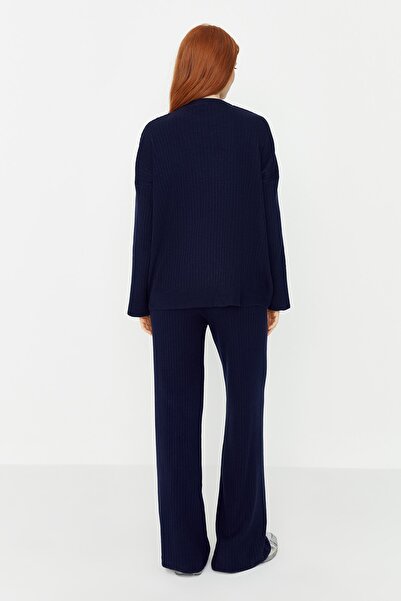 Trendyol Collection Sötétkék széles szabású Basic Fittilli kötöttáru alsó felső szett TWOSS20AU0084