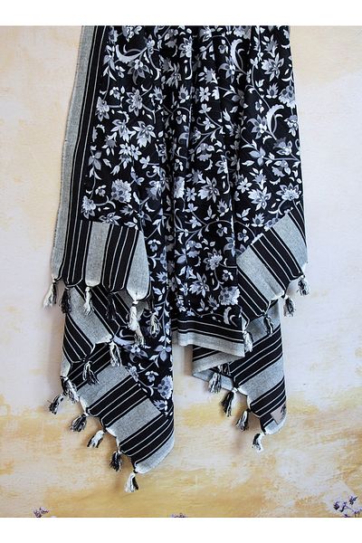 tasarımhikayecisi Black Flower and Striped Patterned, Double Sided Peshtemal and Beach Towel