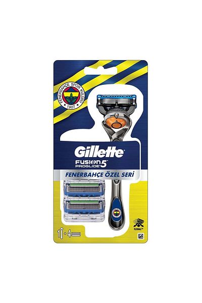 Gillette Fusion 5 Proglide Shaver + 4-Piece Spare Head Fenerbahçe Special Series