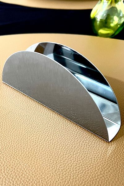 ÖzSa Home Chrome Luxury Matte Napkin Holder Stainless Steel Metal Napkin Holder For Cafe Restaurant Diner