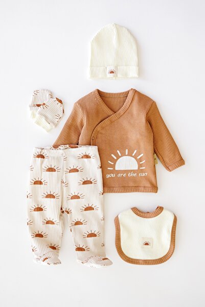 Banamio Five Sun Sun Printed Newborn Cotton Oeko-Tex Certified 5-Piece Hospital Discharge Set (Cinnamon)