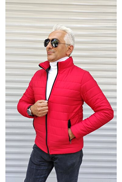 ARTMEN Червено прилепнало палто с надуваеми хоризонтални ивици