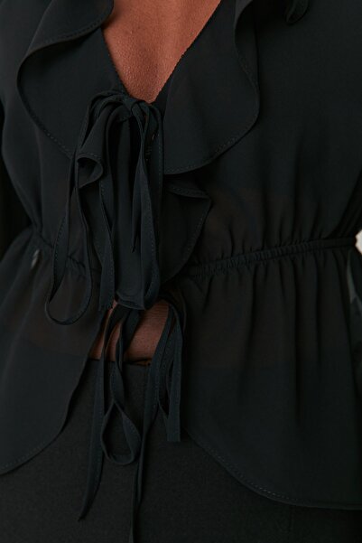 Trendyol Collection Μπλούζα σιφόν μαύρη δεμένη χωρίς φόδρα TPRAW23BZ00070