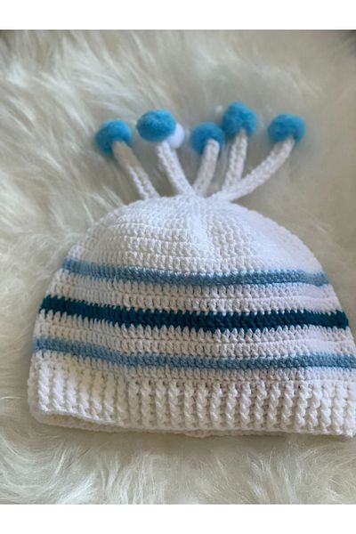 Gönülden Tasarım Girl's Boy's Clown Pom-Pom Smiling Face Beanie