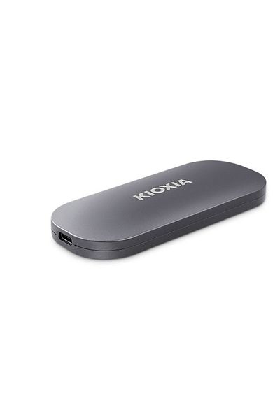 Universal LXD10S001TG8 SSD 1TB EXCERIA PLUS 1050/1000MB/s USB 3.2 Type C PORTABLE HARDDISK