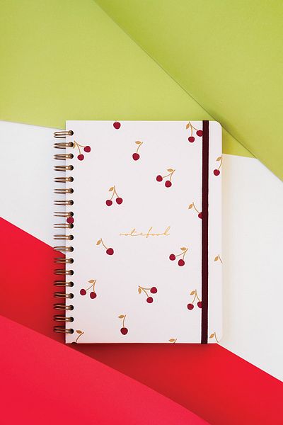 Matt Notebook 17x24 Cm Blocnotes cu copertă rigidă spirală elastică cireș punctat