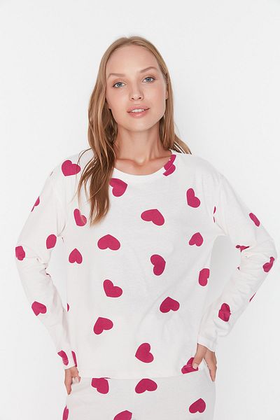 Trendyol Collection Set pleteného pyžama Heart Ecru – 100% bavlna THMAW21PT0566