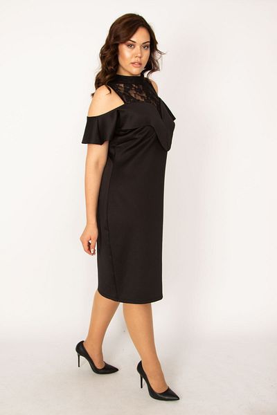 Şans Plus Size Evening Dress - Black - Off-shoulder