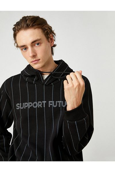 Koton Bedrucktes gestreiftes Kapuzen-Sweatshirt