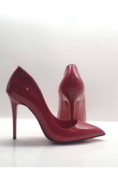 Num40S Kırmızı Rugan Stiletto Özel Ve Büyük Numara Yüksek Topuklu Ayakkabı