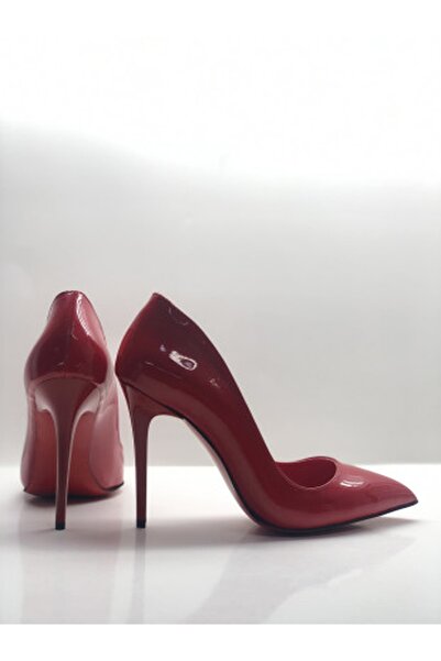 Num40S Kırmızı Rugan Stiletto Özel Ve Büyük Numara Yüksek Topuklu Ayakkabı