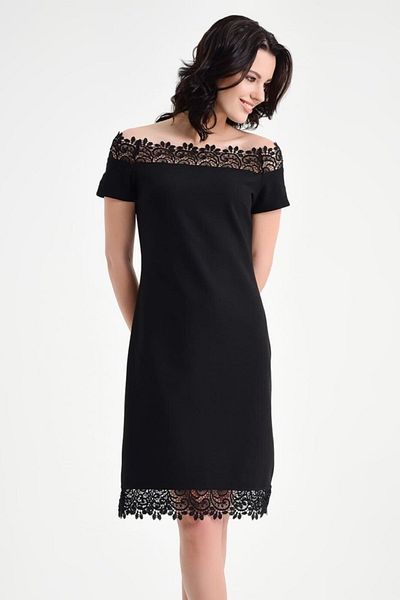 Laranor Collar Guipure Detail Dress
