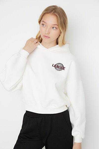 Trendyol Collection Sweatshirt - Ecru - Normal