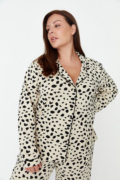 Trendyol Curve Colorful Animal Patterned Shirt Collar Pajamas Set - TBBAW23AI00015
