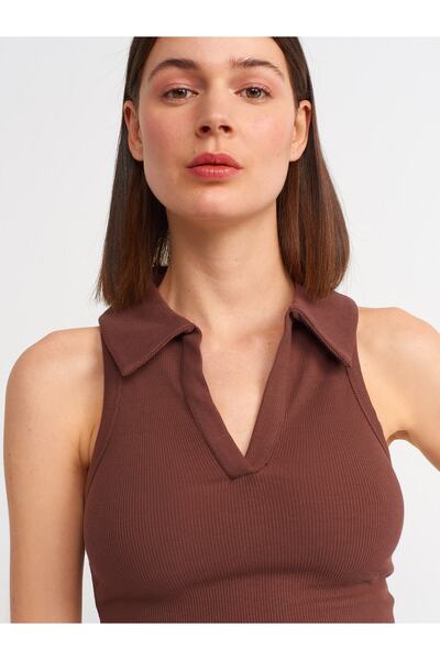 Dilvin 3699 Top crop cu gât polo-maro închis